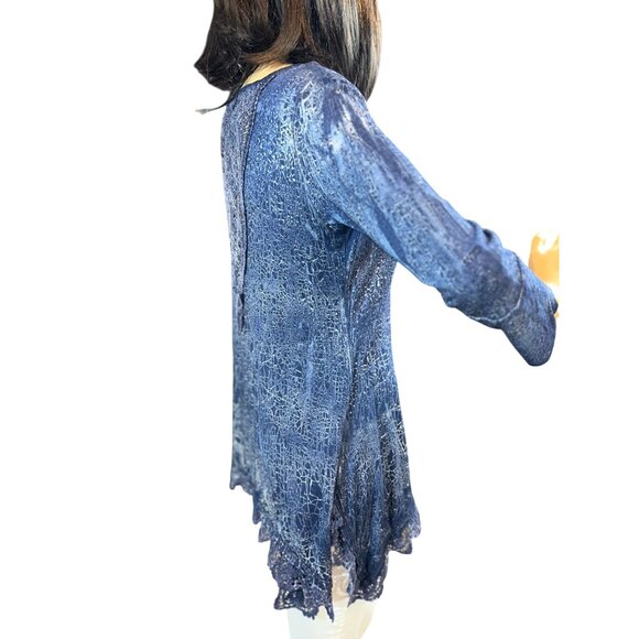 (5 for $25)Ethereal Los Angeles Lace Inset 3/4 Blouse in Blue Size Small - Picture 4 of 9